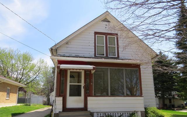 316 Howell Pl., Aurora, IL 60505