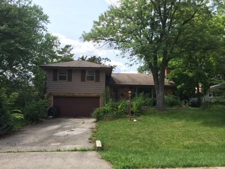 264 Sharon Dr., Barrington, IL 60010