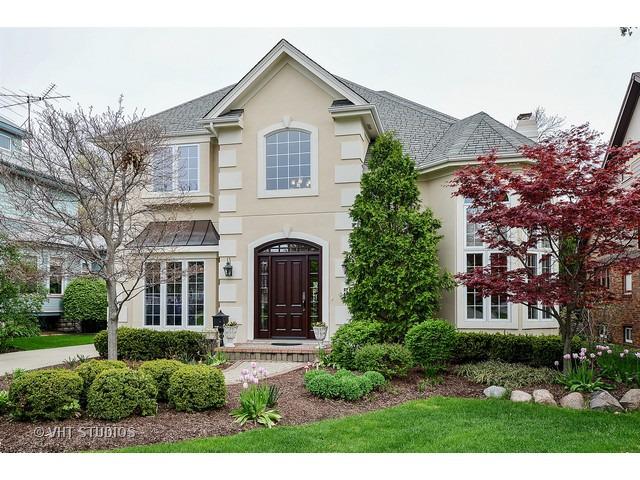 586 Hillside Ave., Glen Ellyn, IL 60137