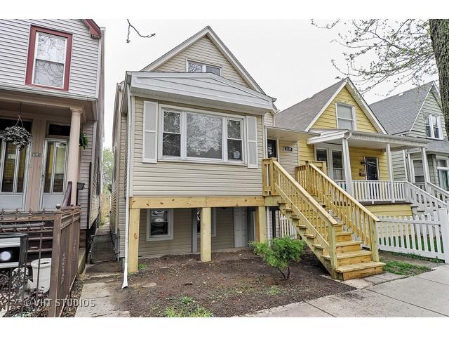 2820 N Whipple St., Chicago, IL 60618