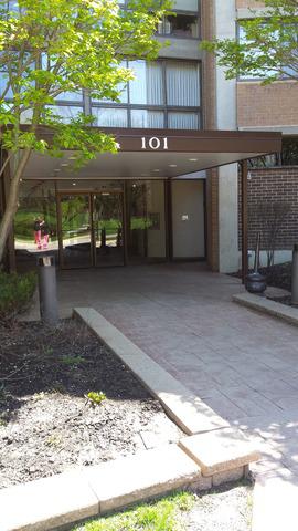 101 Bar Harbour Rd. #5N, Schaumburg, IL 60193