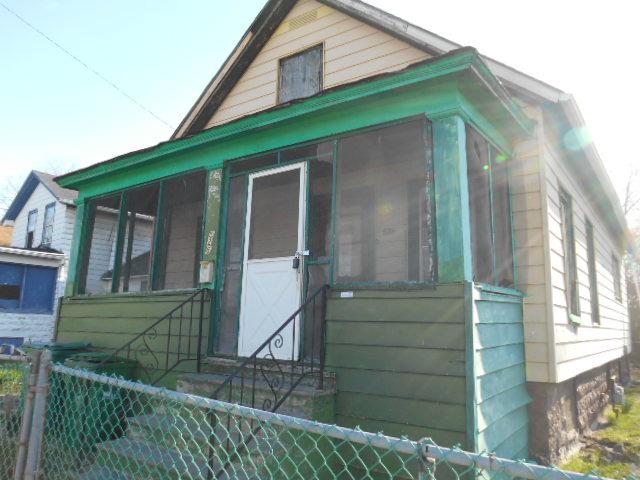 526 S Desplaines St., Joliet, IL 60436