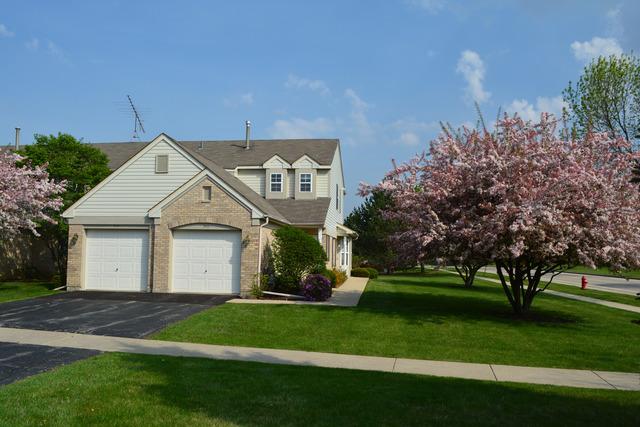 346 Crystal Ridge Dr., Crystal Lake, IL 60012