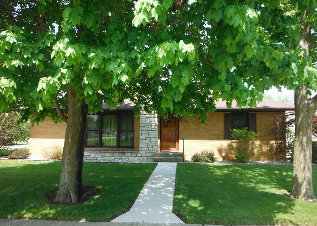 302 E Front St., Granville, IL 61326