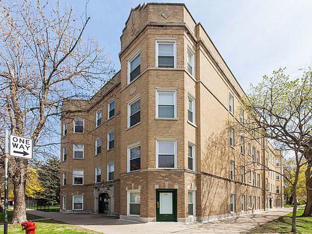 1423 W Pratt Blvd. #1, Chicago, IL 60626