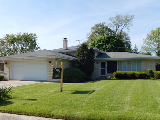 8340 W 99th Pl., Palos Hills, IL 60465