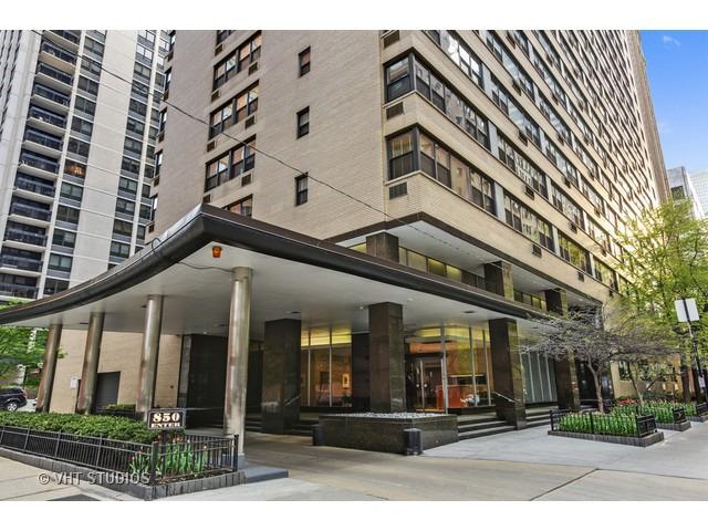 850 N Dewitt Pl. #18A, Chicago, IL 60611