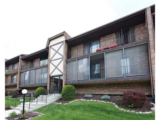 11307 Moraine Dr. #H, Palos Hills, IL 60465