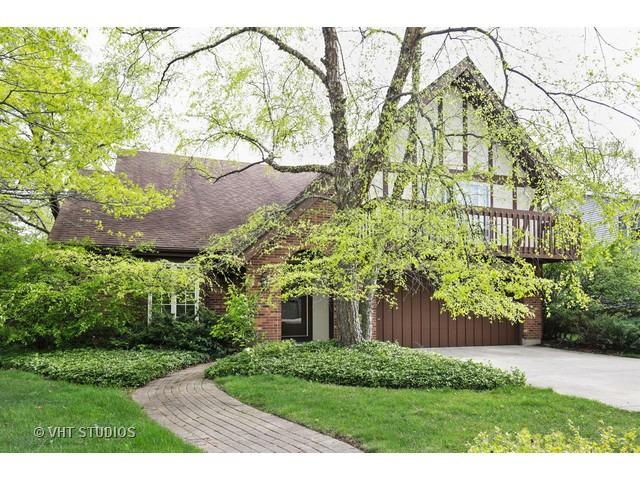 1043 Colony Dr., Crystal Lake, IL 60014