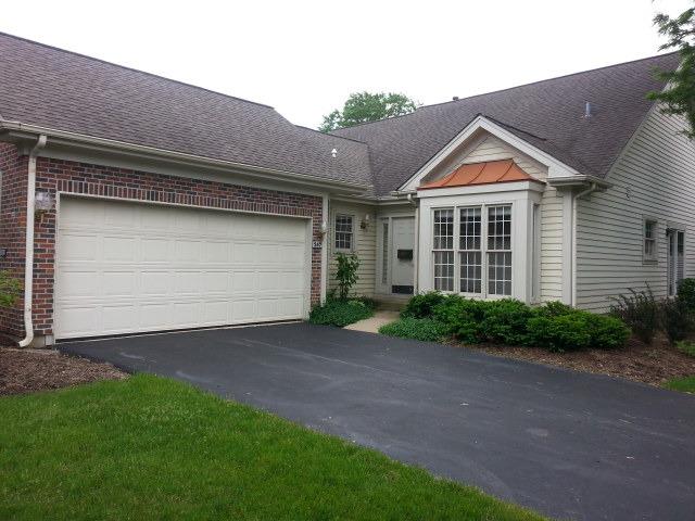 247 Devonshire Ct., Schaumburg, IL 60173