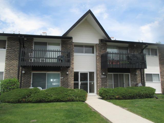 25A Kingery Quarter #101, Willowbrook, IL 60527