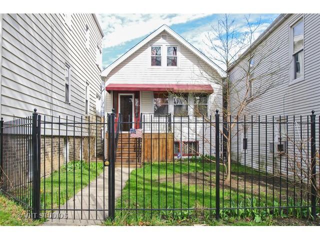 4325 N Central Park Ave., Chicago, IL 60618