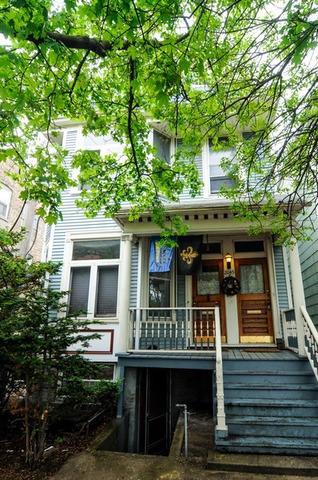 2045 W Belle Plaine Ave., Chicago, IL 60618