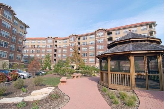 9360 Skokie Blvd. #314, Skokie, IL 60077