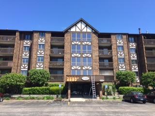 10420 Circle Dr. #46B, Oak Lawn, IL 60453