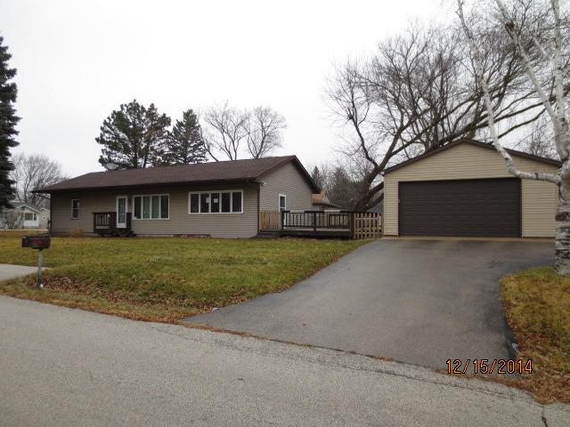 32895 N Meadow Rd., Grayslake, IL 60030
