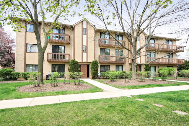 95 Olesen Dr. #2P, Naperville, IL 60540
