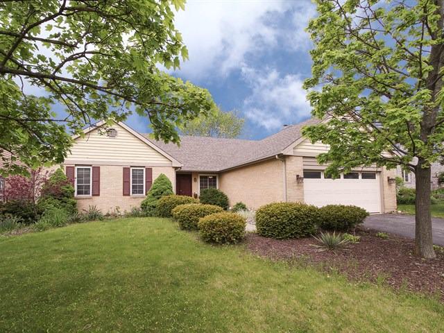 1008 Williamsburg St., Westmont, IL 60559