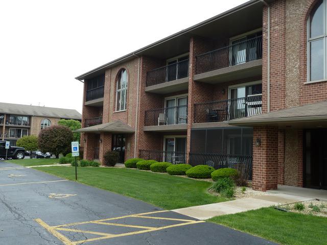8202 W 111th St. #1C, Palos Hills, IL 60465