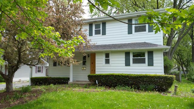112 Robin Hill Dr., Naperville, IL 60540
