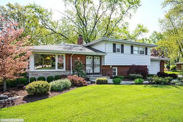 919 S Elm St., Mount Prospect, IL 60056