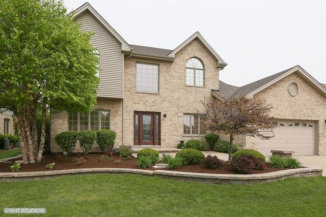 1220 Tower Hill Dr., Woodridge, IL 60517