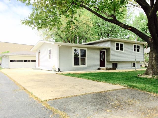 407 N Cook St., Plano, IL 60545