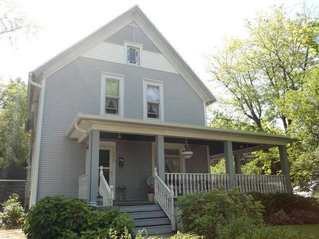 220 S 5 St., Dekalb, IL 60115