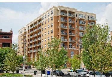 950 W Monroe St. #911, Chicago, IL 60607