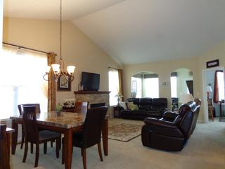 1690 Francis Dr., Pingree Grove, IL 60140