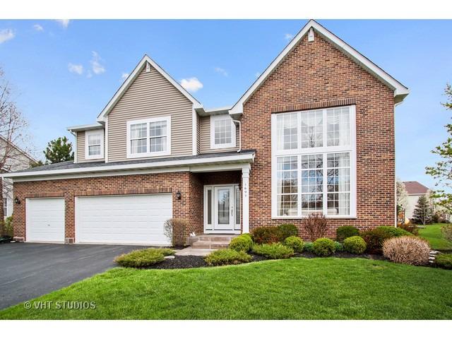 1695 Natures Way, Lindenhurst, IL 60046