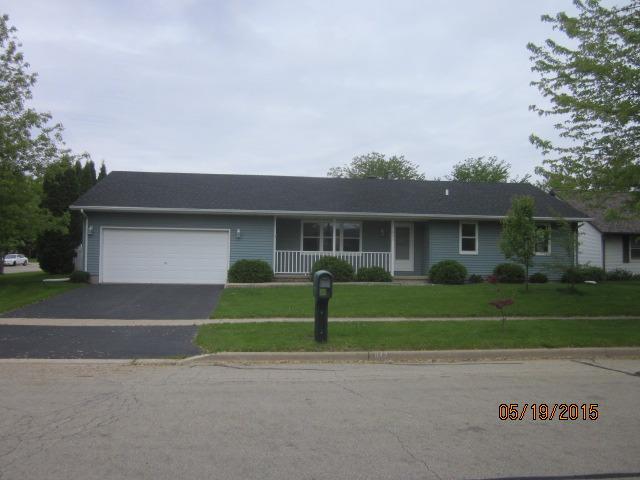 843 S 8th St., Dekalb, IL 60115