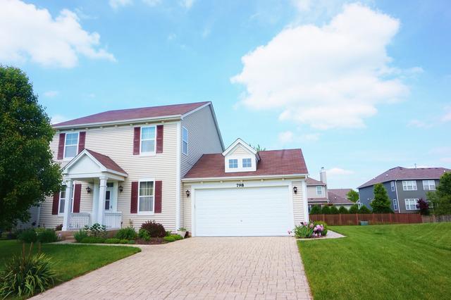 798 Apollo Ln., Oswego, IL 60543