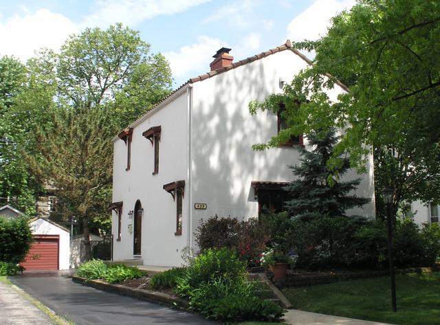 439 S Kensington Ave., La Grange, IL 60525