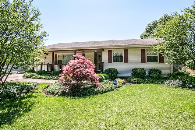 1060 Laurel Dr., Aurora, IL 60506