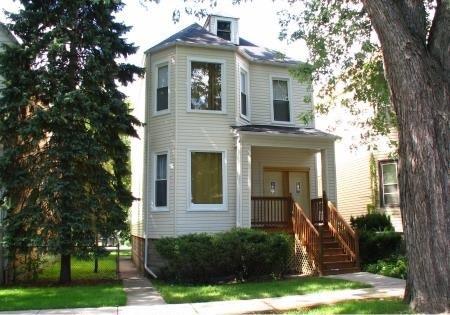 8044 S Escanaba Ave., Chicago, IL 60617