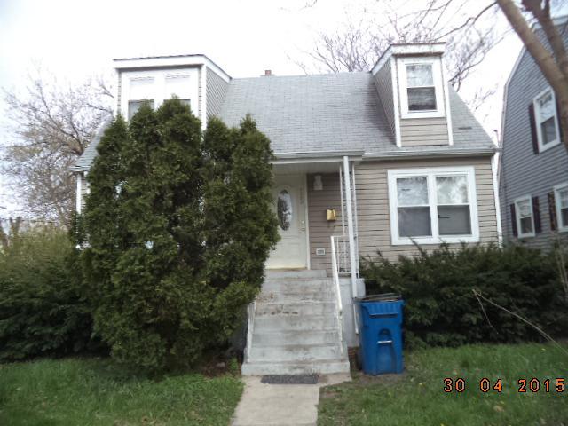 123 Washington Ave., La Grange, IL 60525