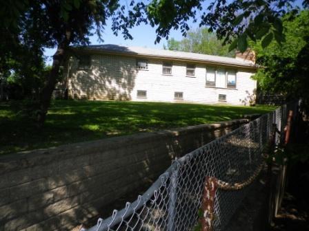 2735 W Wilson Ave., Chicago, IL 60625