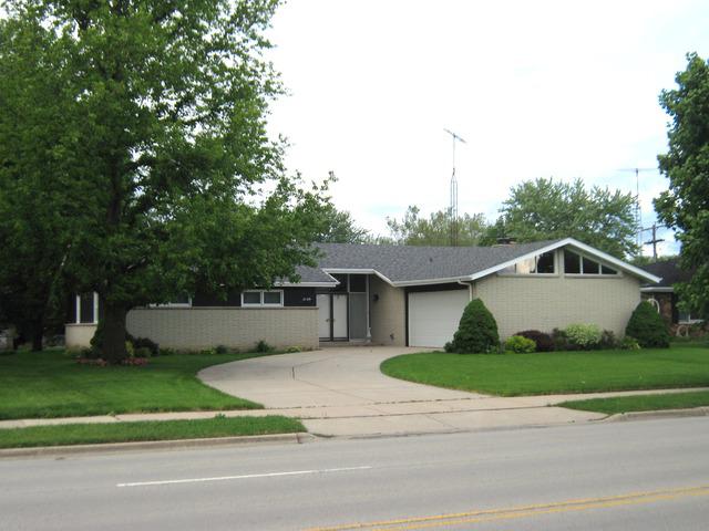 2109 W Glenwood Ave., Joliet, IL 60435