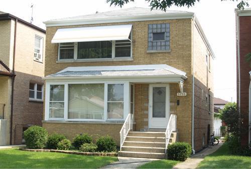 5755 S Meade Ave., Chicago, IL 60638