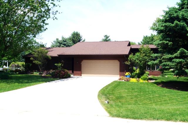 11837 Bend River Rd., Roscoe, IL 61073
