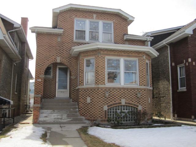 5211 W School St., Chicago, IL 60641