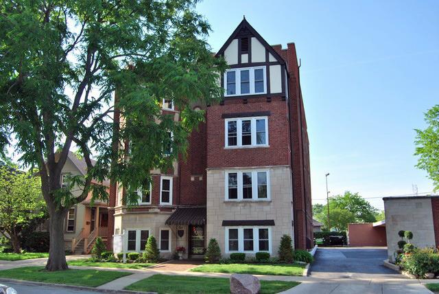 307 W Harris Ave. #3A, La Grange, IL 60525