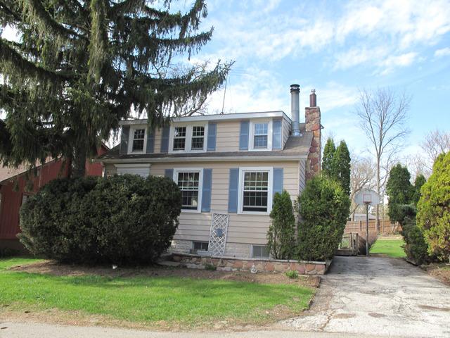 28590 W North Dr., Barrington, IL 60010