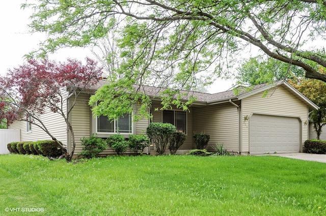 346 Somerset Dr., Streamwood, IL 60107