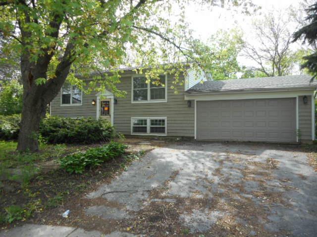 115 Monticello Cir., Bolingbrook, IL 60440