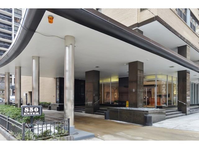 850 N Dewitt Pl. #9D, Chicago, IL 60611