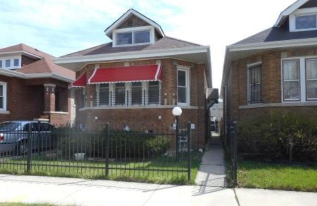 8433 S Hermitage Ave., Chicago, IL 60620