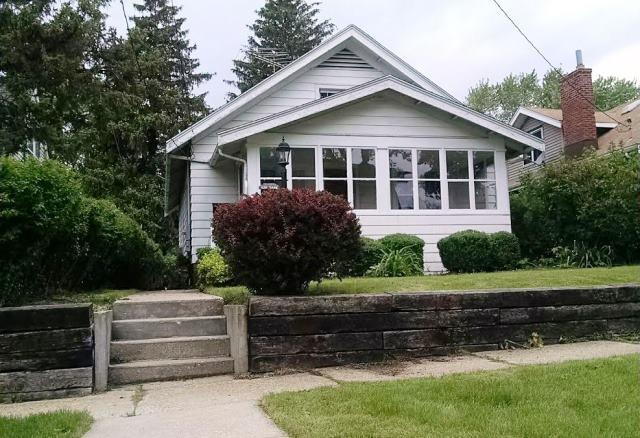 120 Rome Ave., Rockford, IL 61107