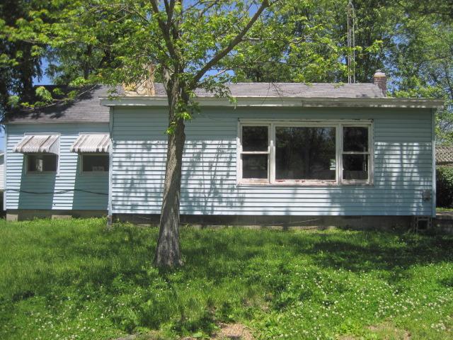 315 S Monroe Ave., Amboy, IL 61310
